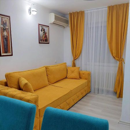 City Lux Square Apartments 斯科普里 外观 照片