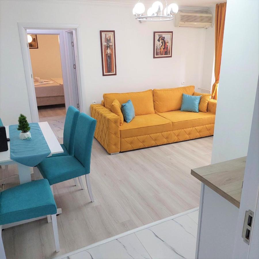City Lux Square Apartments 斯科普里 外观 照片